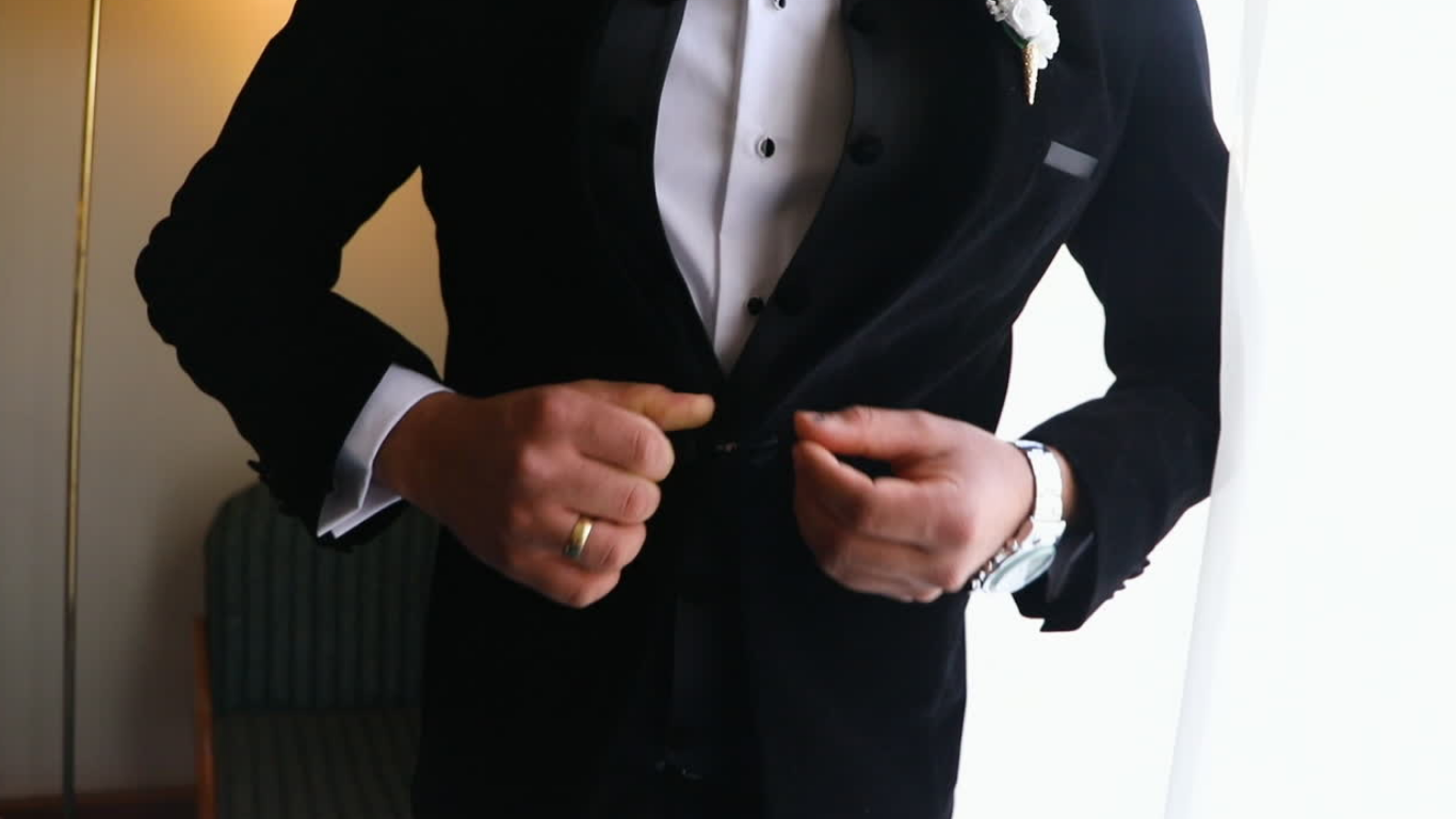 Mens clothing & accessories