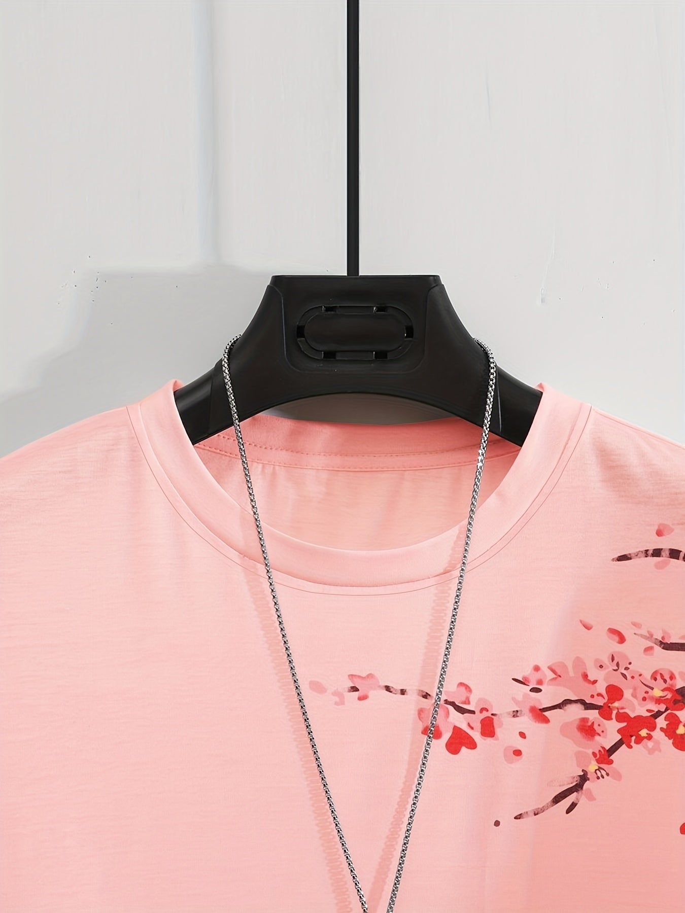 Landscape Painting Pattern Men's T-shirt, Creative Streetwear, Comfy Chic Casual Top, Plus Size Men Clothing